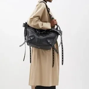 【BALENCIAGA】EMO LARGE カーフスキン トートバッグ Black mfw o_o on Instagram: 
